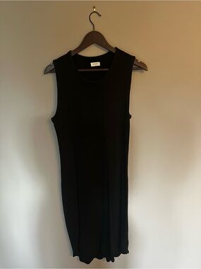 Aritzia Black Sleeveless Midi Dress - Sleek Knit